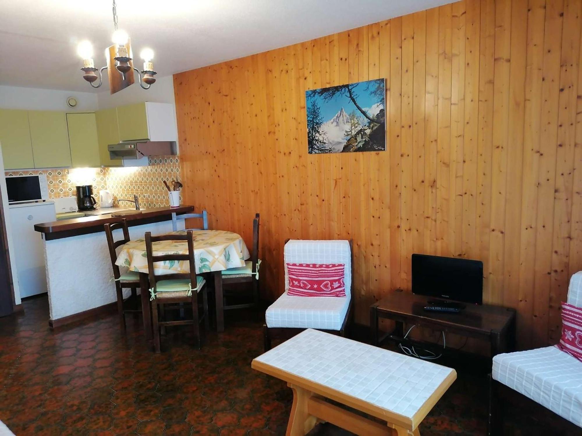Studio En Rez-De-Jardin Pour 4 Avec Parking Couvert, A 500M De La Telecabine - Le Grand-Bornand - Fr-1-241-80 ภายนอก รูปภาพ